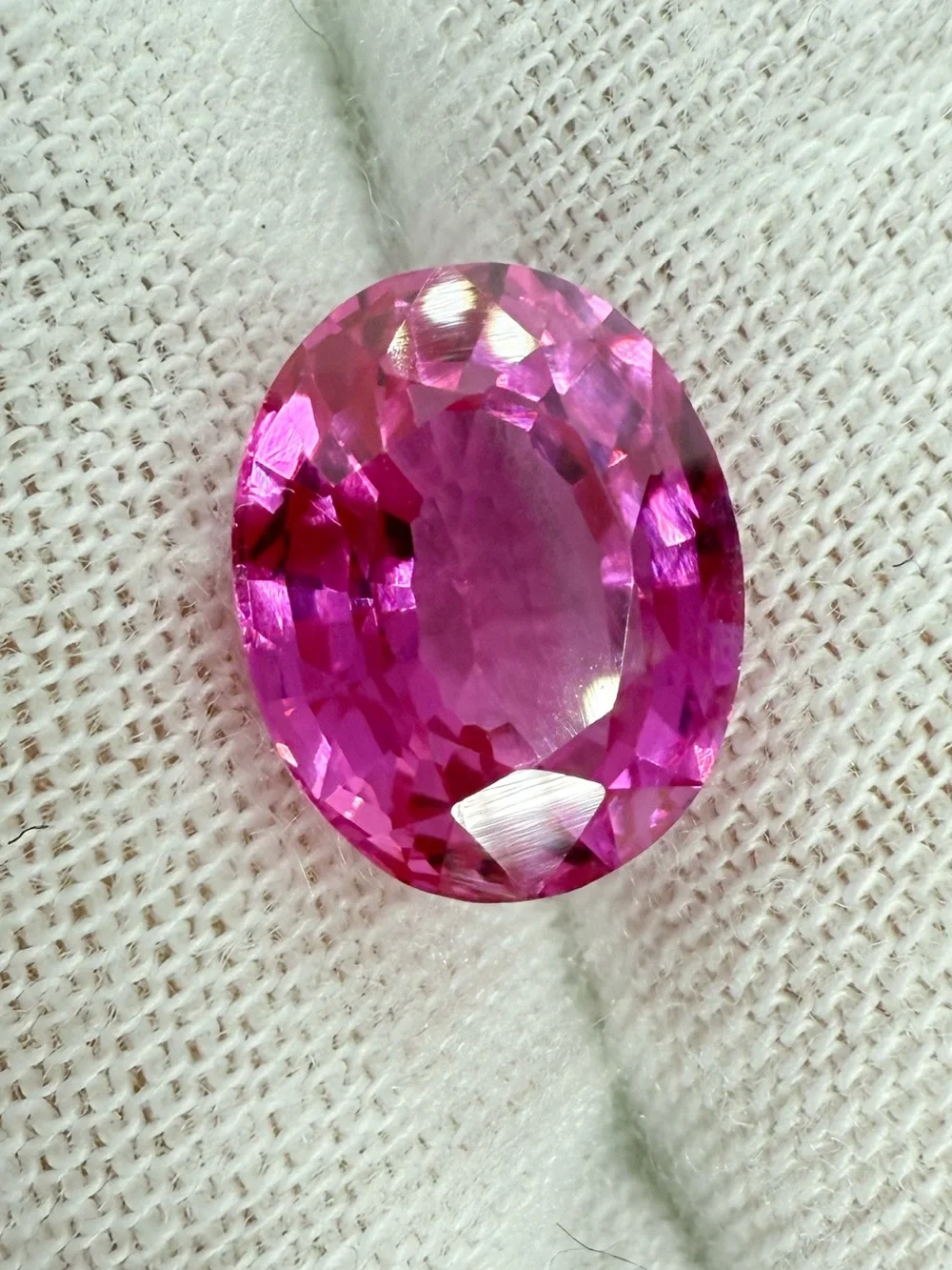 Pink Oval Faceted Sapphire Gemstone for Women’s Jewelry